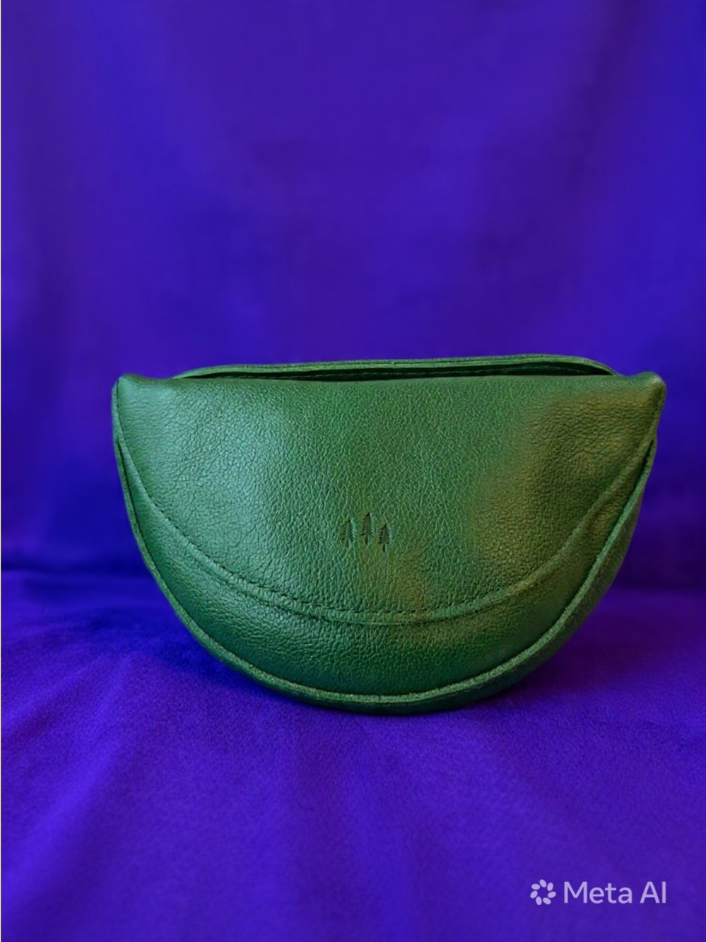 Portland Leather Goods Small Koala Sling Bag in Bacalar (green)